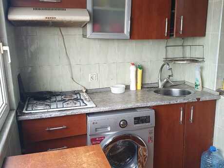 Binədə 2 otaqlı köhnə tikili mənzil kirayə verilir, 42 m², 400 AZN/ay, şəkil 4 / 7