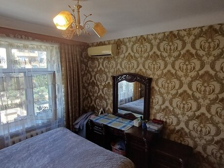 3-room old-build apartment for sale in Əhmədli, 90 m², 226 000 AZN, photo 3 / 8