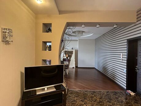 Nəriman Nərimanovda 3 otaqlı yeni tikili mənzil satılır, 170 m², 545 000 AZN, şəkil 2 / 12