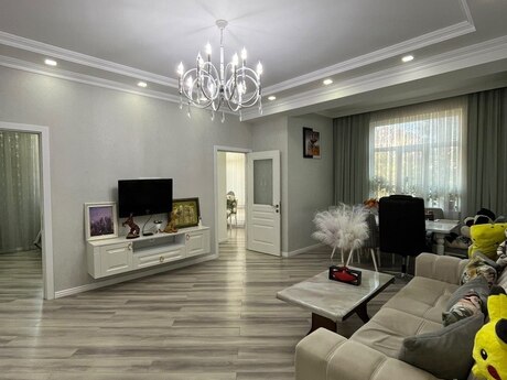 3-комн. · 92 m²