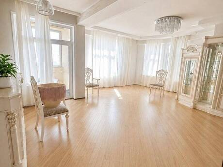 Elan №6532651 - Bakı, Nizami m., 3 otaqlı, 140 m², 7/15 mərtəbə