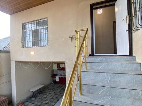 Binəqədidə 7 otaqlı həyət evi satılır, 250 m², 182 000 AZN, şəkil 2 / 12