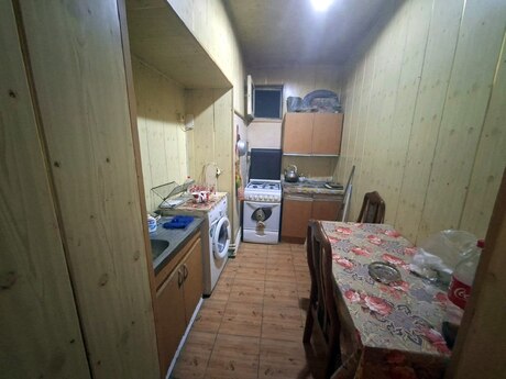 Продаётся 2-комнатная квартира в старом фонде, Sahil, 70 м², 220 000 AZN, фото 5 / 10