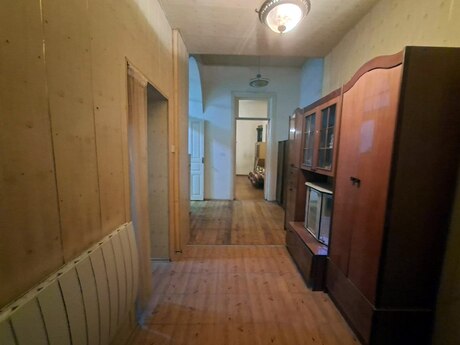 Продаётся 2-комнатная квартира в старом фонде, Sahil, 70 м², 220 000 AZN, фото 2 / 10