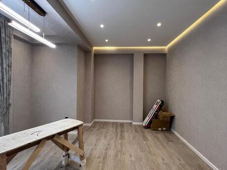 Yeni Günəşlidə 2 otaqlı yeni tikili mənzil satılır, 79 m², 179 000 AZN, şəkil 4 / 10
