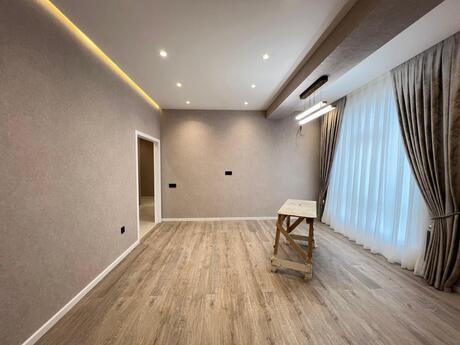 Yeni Günəşlidə 2 otaqlı yeni tikili mənzil satılır, 79 m², 179 000 AZN, şəkil 3 / 10