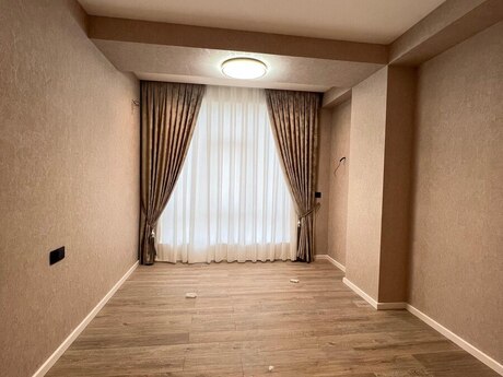 Yeni Günəşlidə 2 otaqlı yeni tikili mənzil satılır, 79 m², 179 000 AZN, şəkil 5 / 10