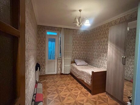 Qaraçuxurda 5 otaqlı köhnə tikili mənzil satılır, 100 m², 179 000 AZN, şəkil 3 / 11