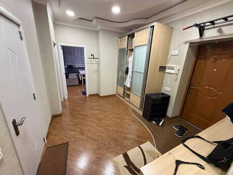 2-room new-build apartment for rent in 8 Noyabr, 84 m², 1 000 AZN/mo, photo 2 / 8