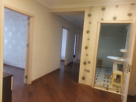 3-room new-build apartment for rent in İnşaatçılar, 130 m², 600 AZN/mo, photo 3 / 8