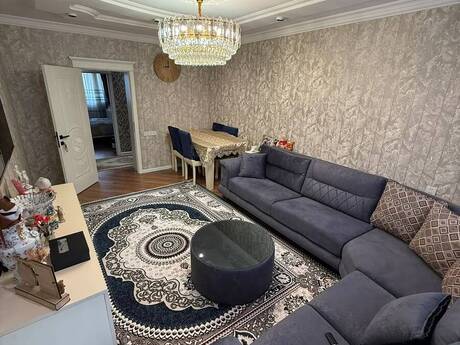 Продаётся 3-комнатная квартира в старом фонде, Qara Qarayev, 85 м², 240 000 AZN, фото 2 / 12