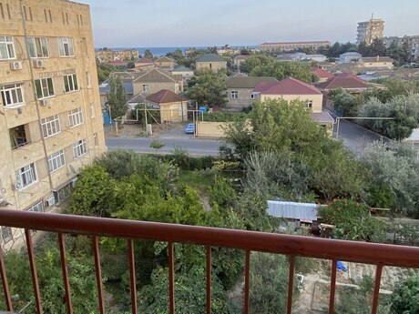Hövsanda 4 otaqlı köhnə tikili mənzil satılır, 92 m², 129 000 AZN, şəkil 4 / 9