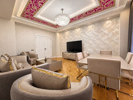 3-room apartment, 133 m², Xətai, 1 900 AZN