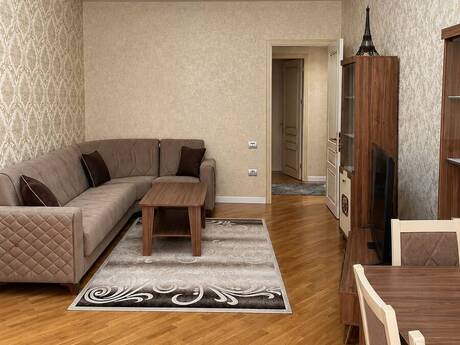3-room apartment, 134 m², Xətai, 1 900 AZN