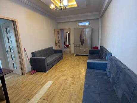 3-room new-build apartment for sale in Elmlər Akademiyası, 130 m², 245 000 AZN, photo 2 / 12