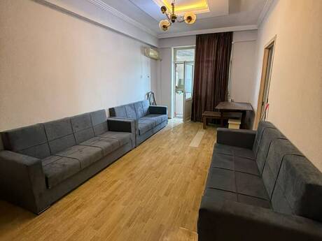 3 otaq · 130 m²
