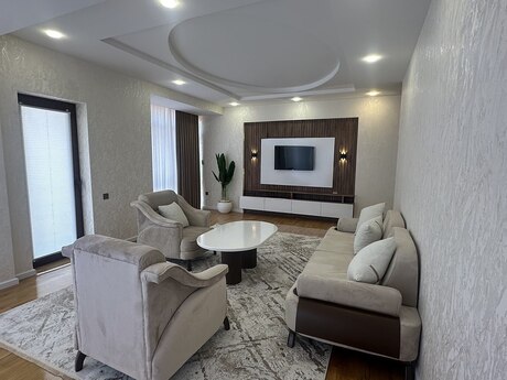 Объявление №6533096 - Баку, м. Ичеришехер, 4-комн., 170 м², 6/16 этаж