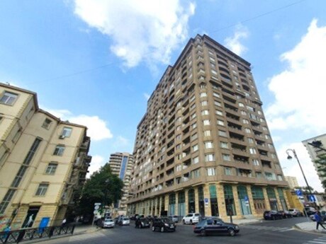 5 otaq · 310 m² · 12/16 mərtəbə, 28 May