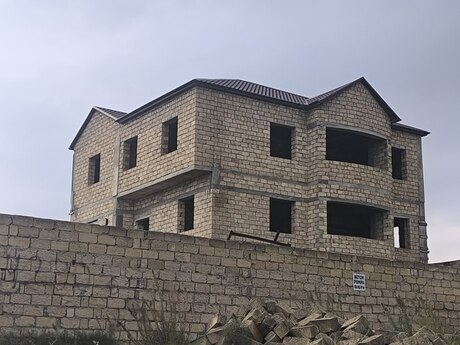 6 rooms · 500 m²