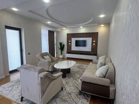 Объявление №6533063 - Баку, м. Ичеришехер, 4-комн., 170 м², 6/16 этаж