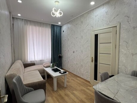 Elan №6533082 - Bakı, Əhmədli m., 2 otaqlı, 42 m², 3/18 mərtəbə