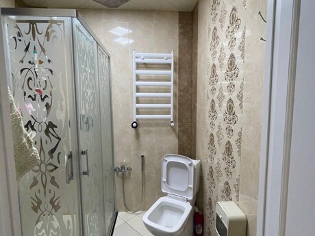 Продаётся 3-комнатная квартира в новостройке, İnşaatçılar, 65 м², 175 000 AZN, фото 5 / 5