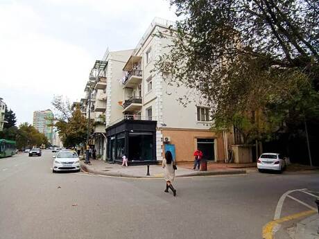 2 otaq · 52 m² · 2/4 mərtəbə, Nəsimi