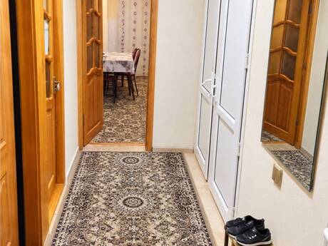Yeni Günəşlidə 2 otaqlı köhnə tikili mənzil satılır, 60 m², 120 000 AZN, şəkil 4 / 6