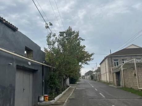 6 otaq · 220 m², Qala