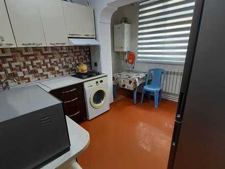 İnşaatçılarda 2 otaqlı köhnə tikili mənzil kirayə verilir, 66 m², 750 AZN/ay, şəkil 3 / 6
