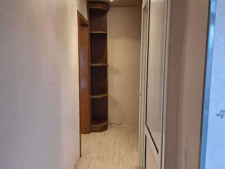 Продаётся 2-комнатная квартира в старом фонде, Elmlər Akademiyası, 70 м², 174 000 AZN, фото 3 / 12