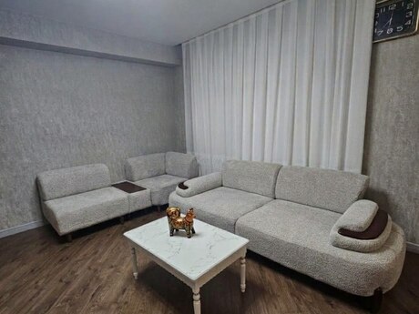 3-room new-build apartment for rent in 28 May, 118 m², 1 900 AZN/mo, photo 3 / 11