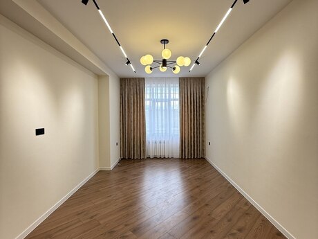 2 otaq · 70 m² · 2/4 mərtəbə, Suraxanı