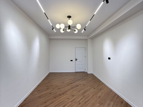 Suraxanıda 2 otaqlı yeni tikili mənzil satılır, 70 m², 135 000 AZN, şəkil 2 / 10