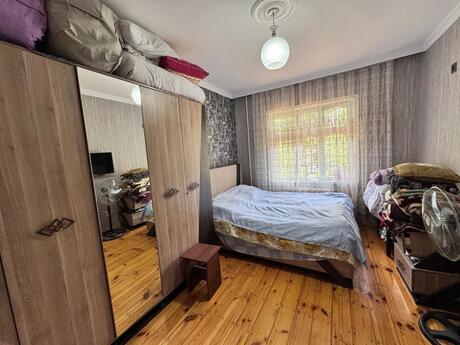 Azadlıq Prospektidə 4 otaqlı köhnə tikili mənzil satılır, 90 m², 250 000 AZN, şəkil 5 / 12