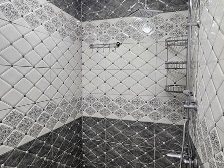 Qurtuluş 93 kompleksində 2 otaqlı yeni tikili mənzil satılır, 52 m², 81 500 AZN, şəkil 3 / 10