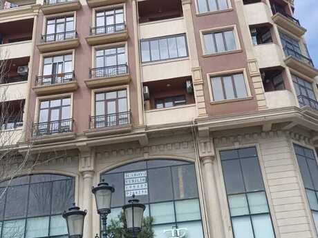 28 Mayda 4 otaqlı yeni tikili mənzil satılır, 183 m², 530 000 AZN, şəkil 3 / 6