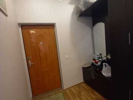 Продаётся 1-комнатная квартира в старом фонде, Azadlıq Prospekti, 40 м², 125 000 AZN, фото 4 / 4