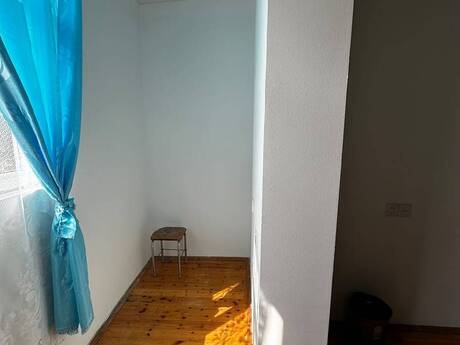 İnşaatçılarda 2 otaqlı köhnə tikili mənzil satılır, 65 m², 165 000 AZN, şəkil 4 / 12