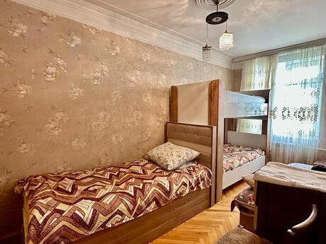 Qara Qarayevdə 3 otaqlı köhnə tikili mənzil satılır, 75 m², 180 000 AZN, şəkil 5 / 12