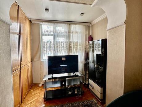 Qara Qarayevdə 3 otaqlı köhnə tikili mənzil satılır, 75 m², 180 000 AZN, şəkil 4 / 12
