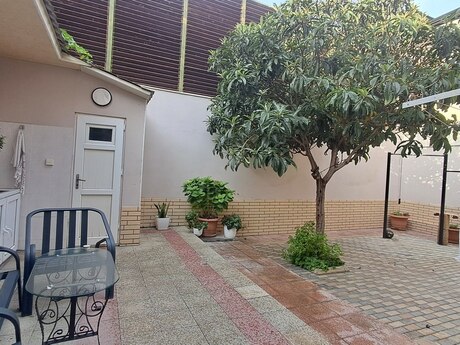 Bakıxanovda 5 otaqlı həyət evi satılır, 280 m², 380 000 AZN, şəkil 2 / 12