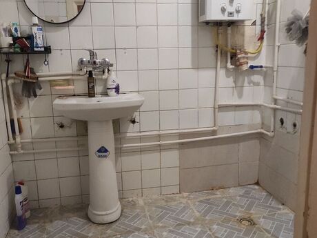 Продаётся 2-комнатная квартира в старом фонде, Nizami, 70 м², 200 000 AZN, фото 4 / 8