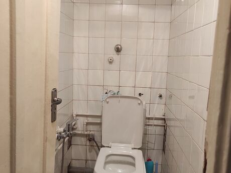 Продаётся 2-комнатная квартира в старом фонде, Nizami, 70 м², 200 000 AZN, фото 5 / 8