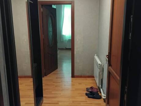 Сдаётся 2-комнатная квартира в старом фонде, Bakıxanov, 70 м², 500 AZN/мес, фото 2 / 9