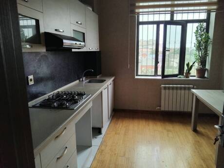 Сдаётся 2-комнатная квартира в старом фонде, Bakıxanov, 70 м², 500 AZN/мес, фото 4 / 9