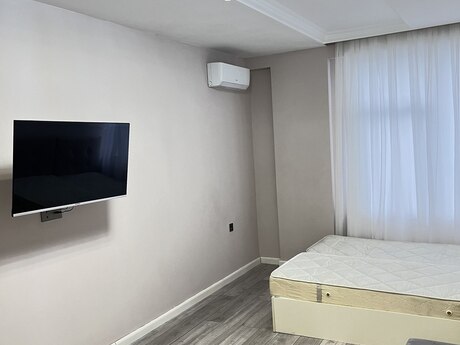 28 Mayda 4 otaqlı yeni tikili mənzil kirayə verilir, 117 m², 1 350 AZN/ay, şəkil 3 / 10