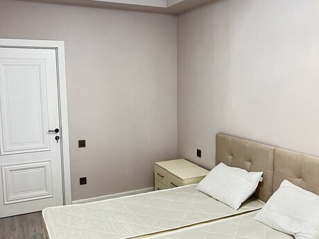 28 Mayda 4 otaqlı yeni tikili mənzil kirayə verilir, 117 m², 1 350 AZN/ay, şəkil 5 / 10