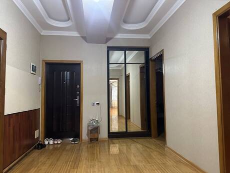 Badamdarda 3 otaqlı yeni tikili mənzil satılır, 126 m², 370 000 AZN, şəkil 4 / 11