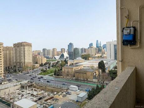 3 rooms · 164 m² · floor 7/17, 28 May